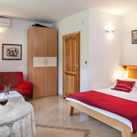 In Casa Viter App 3 Apartman *
